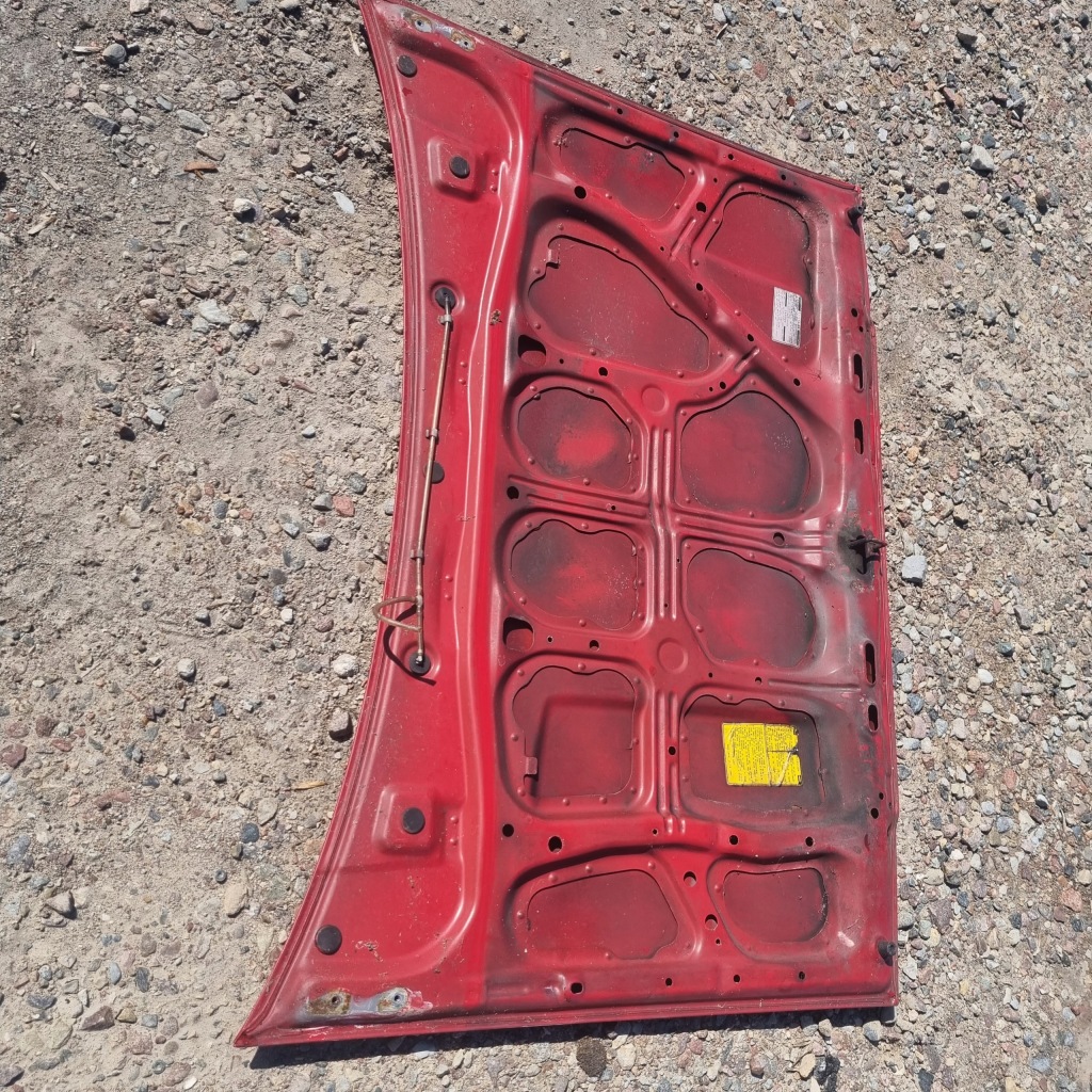 Капот кришка двигуна honda crx 1 ballade Недорого