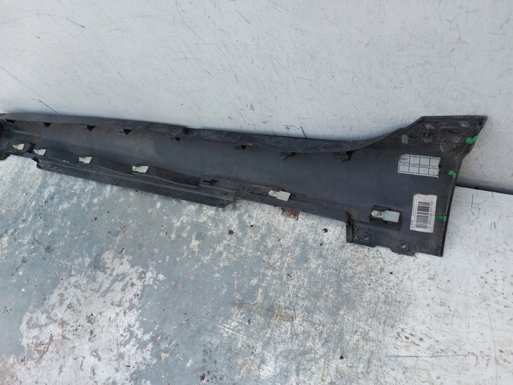 Volvo v40 2 ii 12- порог молдинг порог правый Доставка