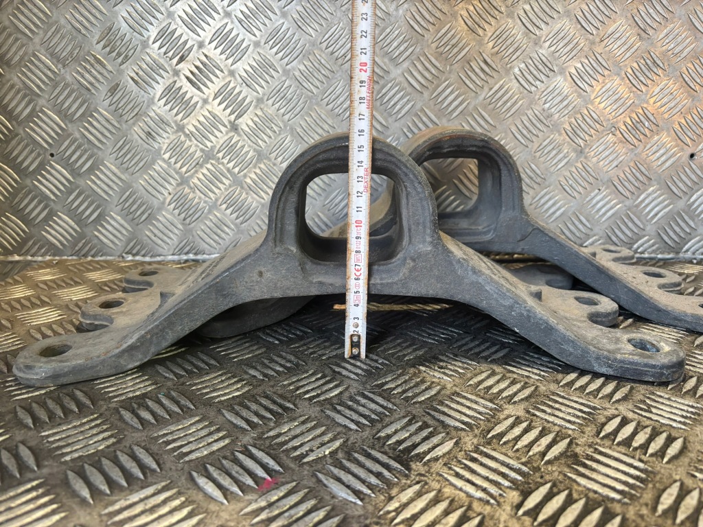 фото №1, Mercedes actros mp4 підпора сідло 662129485 комплект