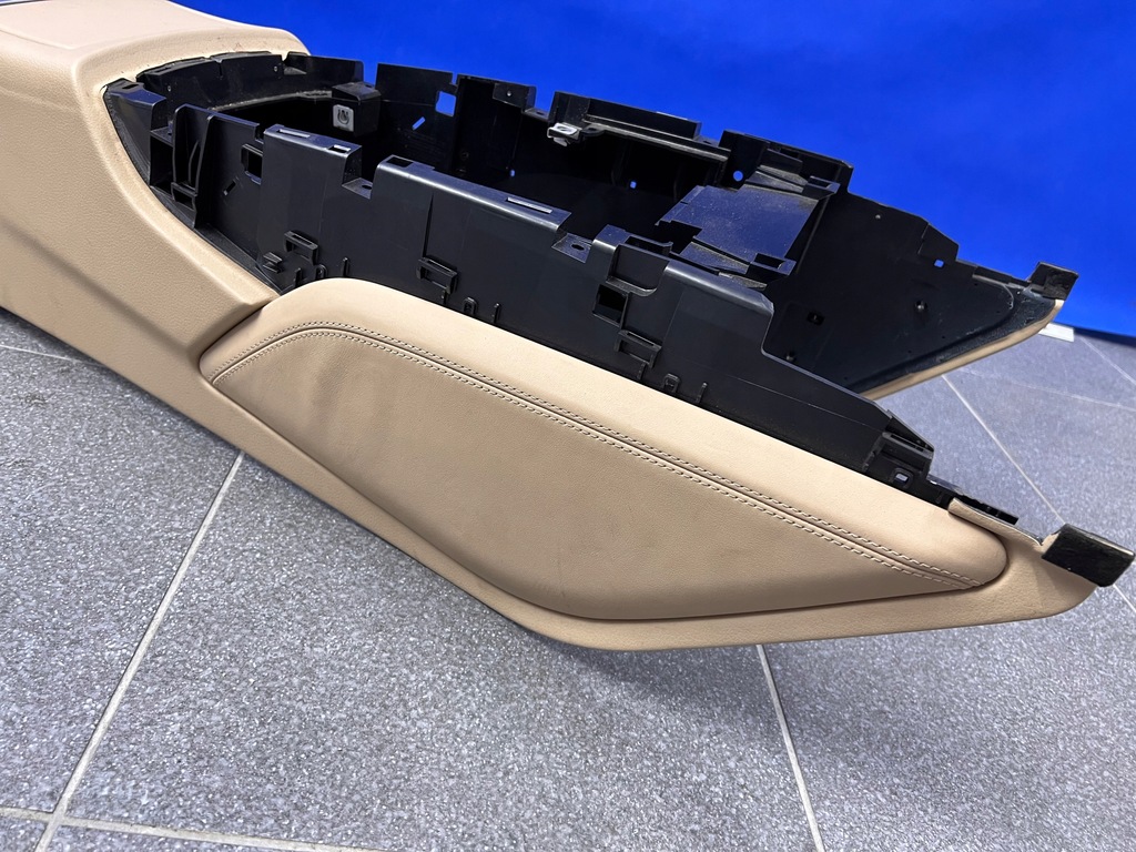 фото №6, Audi a6 a7 c7 4g туннель средний кожа