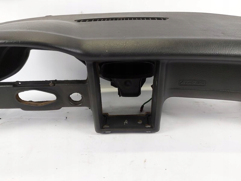 фото №9, Приборная панель приборная приборная панель консоль audi 80 b4 sedan 8c2