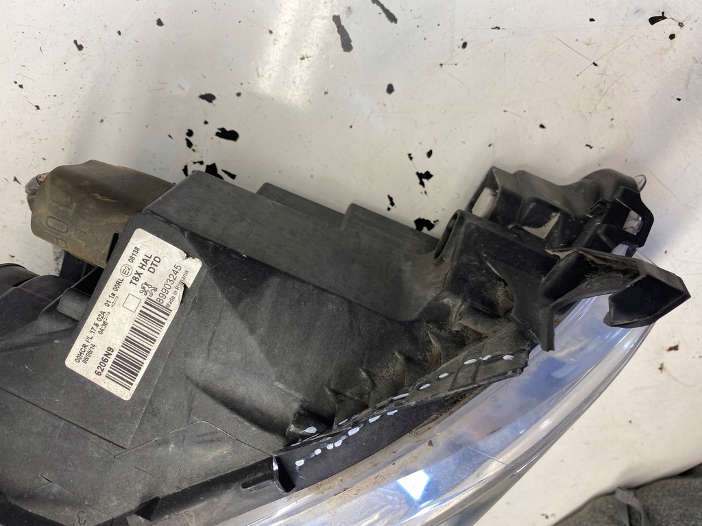 фото №7, Peugeot 3008 i лампа правий перед 89903245