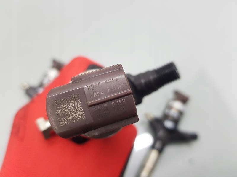 фото №4, Инжектор форсунки subaru legacy v 2.0 d