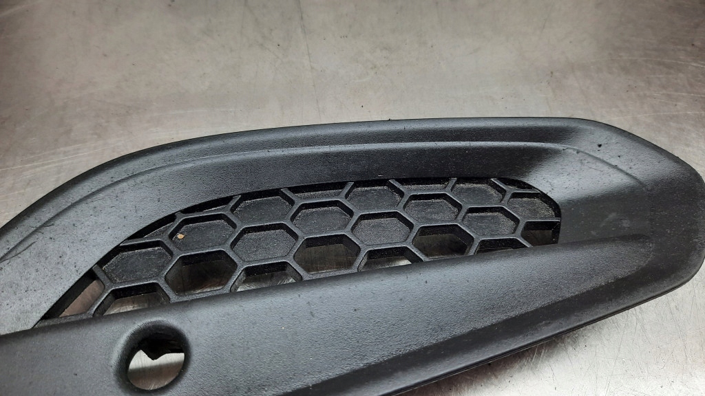 фото №6, Решітка решітка радіатора бампера ліва 31294131 volvo s60 v60