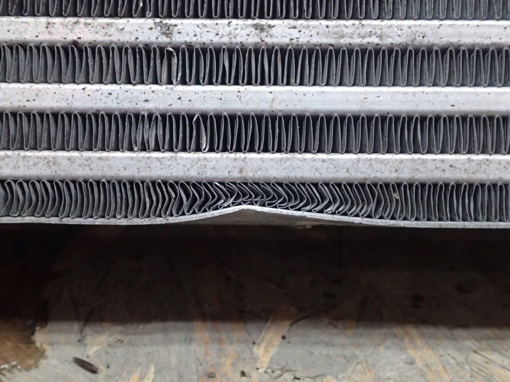 Радиатор интеркулер renault clio 4 iv 144965154r Оригинал