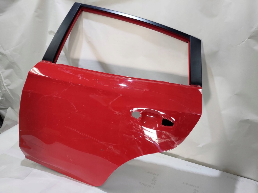 фото №1, Subaru xv ii 2018- двері лівий задня задні ліва 18-