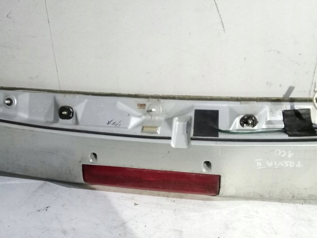 фото №8, Toyota previa ii 2 спойлер спойлер крышки задняя 76085-28070 1c0