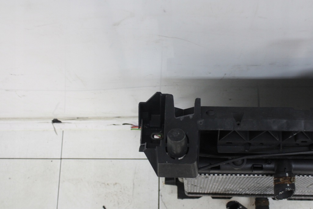 фото №11, Pas передний радиатор вентилятор peugeot 3008 i 2009r- 1.6 hdi