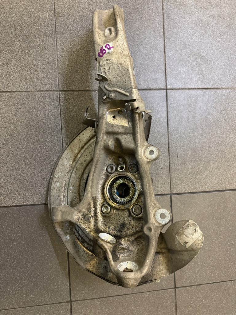 фото №1, Bmw g05 x5 поворотный кулак правая