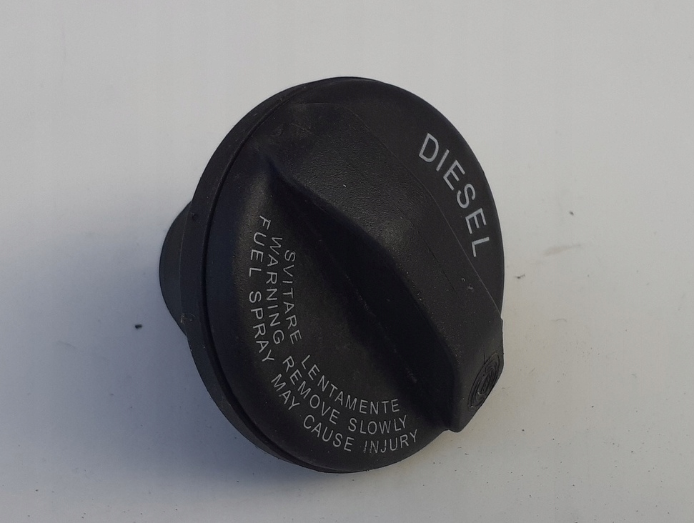 фото №1, Крышка заливной топлива lancia musa 1.3 jtd