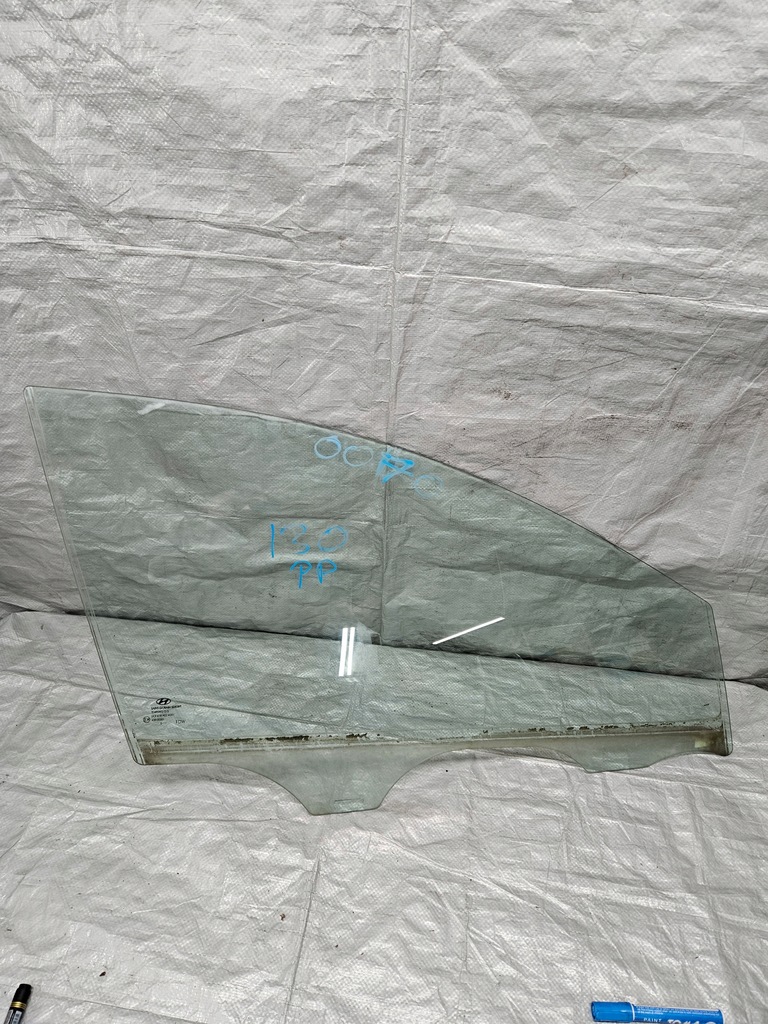 фото №1, Hyundai i30 07-12 kombi скло двері правий перед