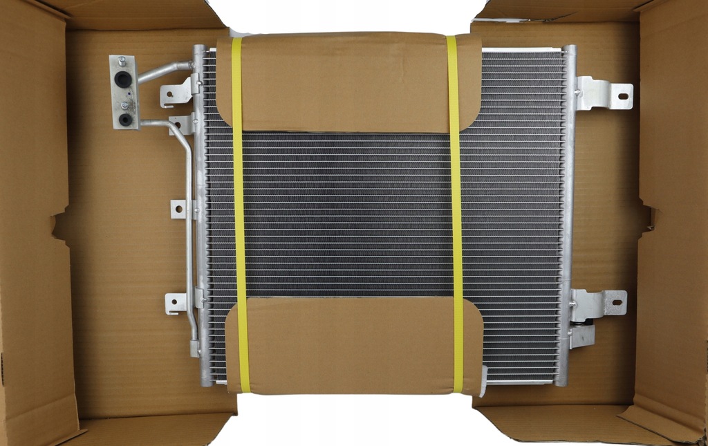 фото №1, Радиатор кондиционера wrangler jk po lift 2012+