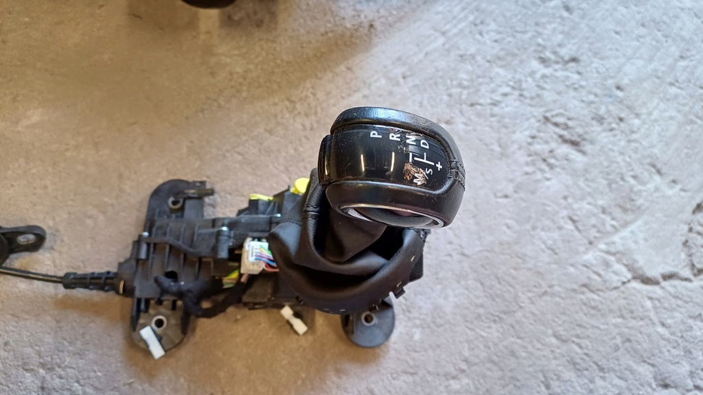 фото №3, Mini cooper f55 f56 домкрат перемикання передач трос