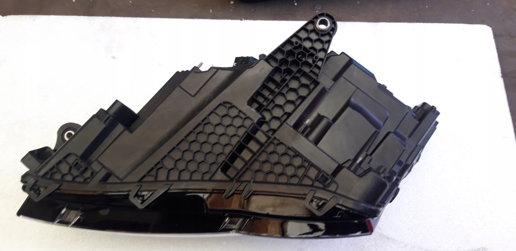 фото №5, Лампа full led skoda superb 3v1941015d 3v1941016d