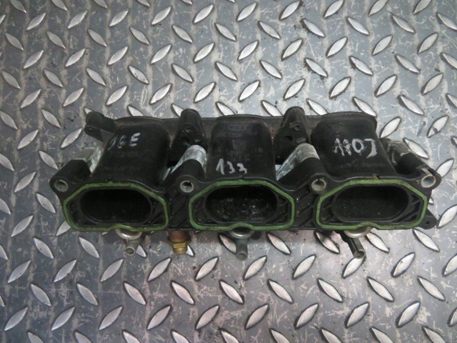 фото №1, Коллектор всасывающий 06e133110j audi