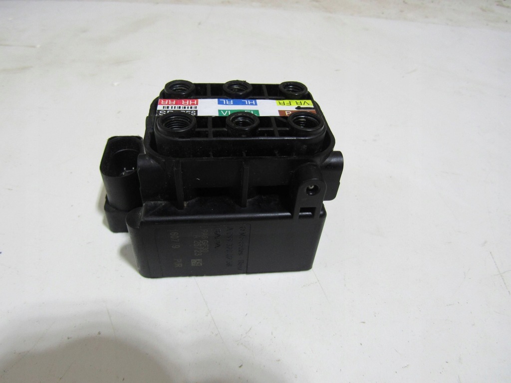 Mercedes-benz e w213 распределитель Цена