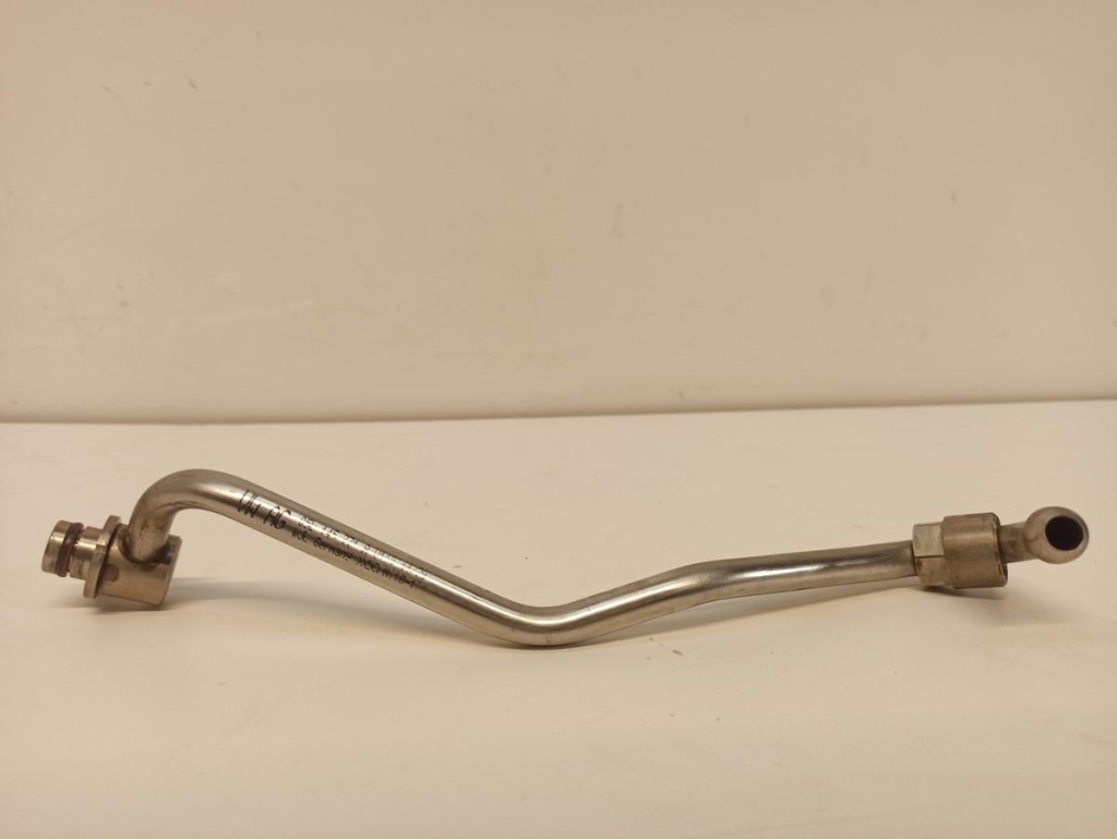 фото №1, Skoda superb iii труба шланг масла 05l145771a