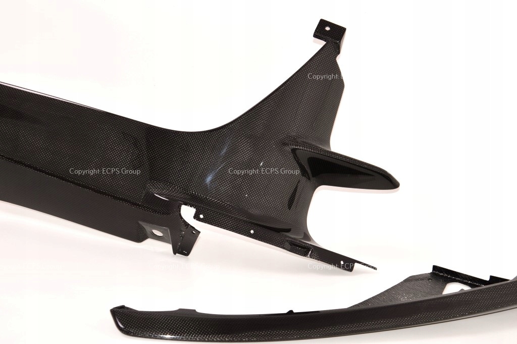 Ferrari 812 часть центральная бампера сплиттеры Недорого