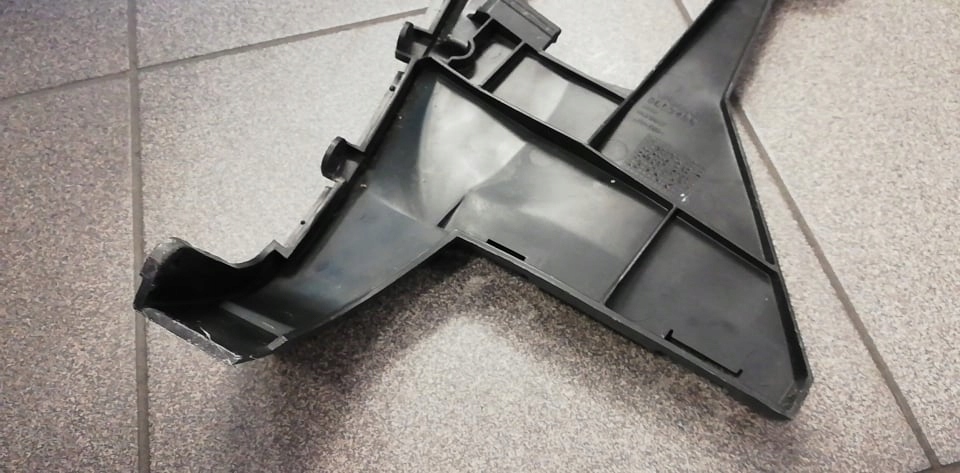 фото №6, Направляющая бампера правый задняя задний volvo s80