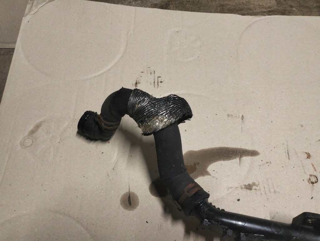 Шланг радиатора воды audi seat skoda vw 03l121065aj 1.6 tdi Оригинал