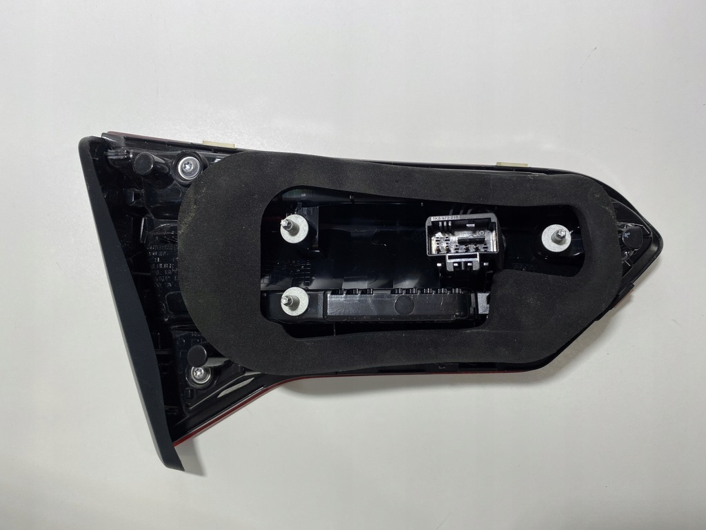 фото №4, Лампа задня vw t-roc 2ga945094 права