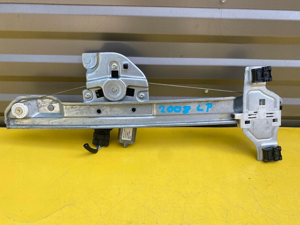 фото №1, Peugeot 2008 i механизм подъемник левый перед