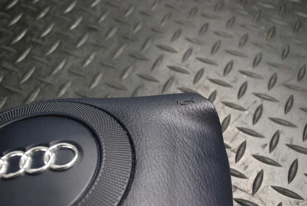 фото №5, Подушка подушка безопасности руля audi a6 c5 4b0880201al