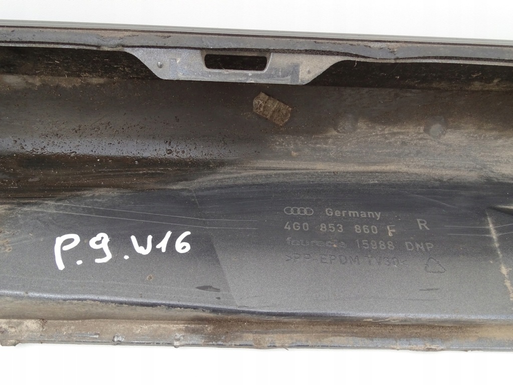 Накладка поріг порога  права 4g0853860f audi a6 c7 lz7s універсал седан s-line Зі Шроту
