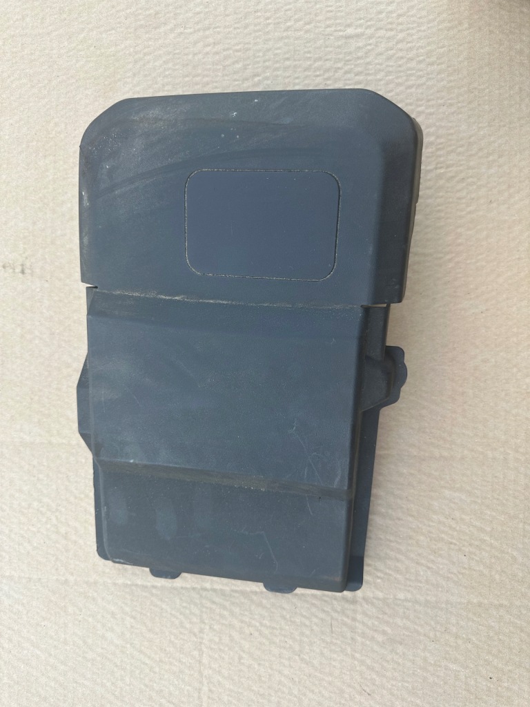 фото №1, Захист корпус акумулятор ford focus mk2 04-07 30667535