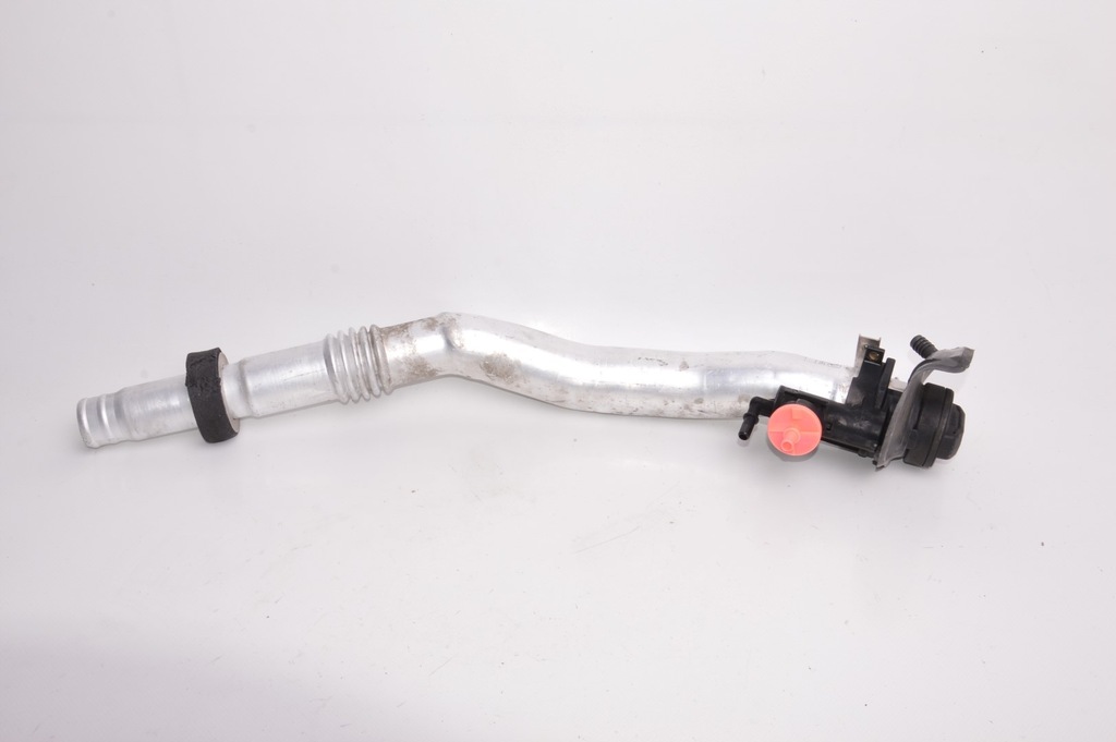 фото №1, Porsche 911 996 труба бака заливна горловина пального 99620104300