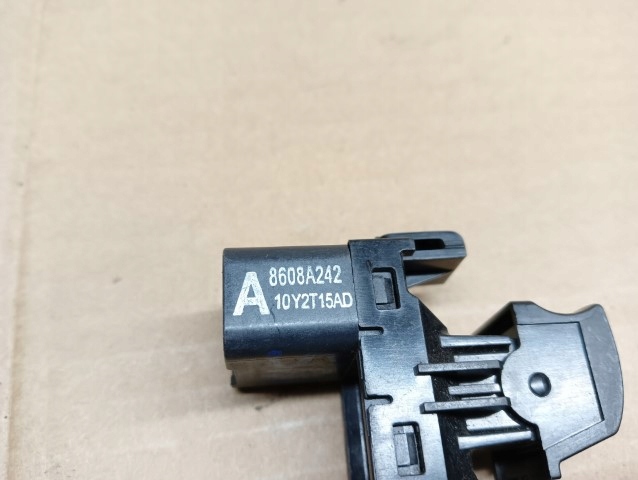 фото №8, Кнопка скло перед space star ii outlander 8608a242