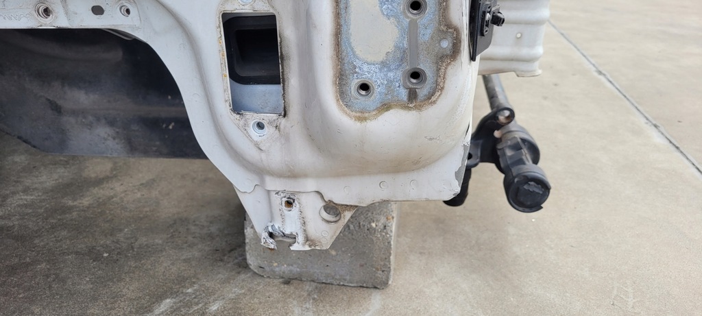 фото №11, Кабина volvo fh 4 fh 5 каркас + опрокидывание кабины + обивка + люк