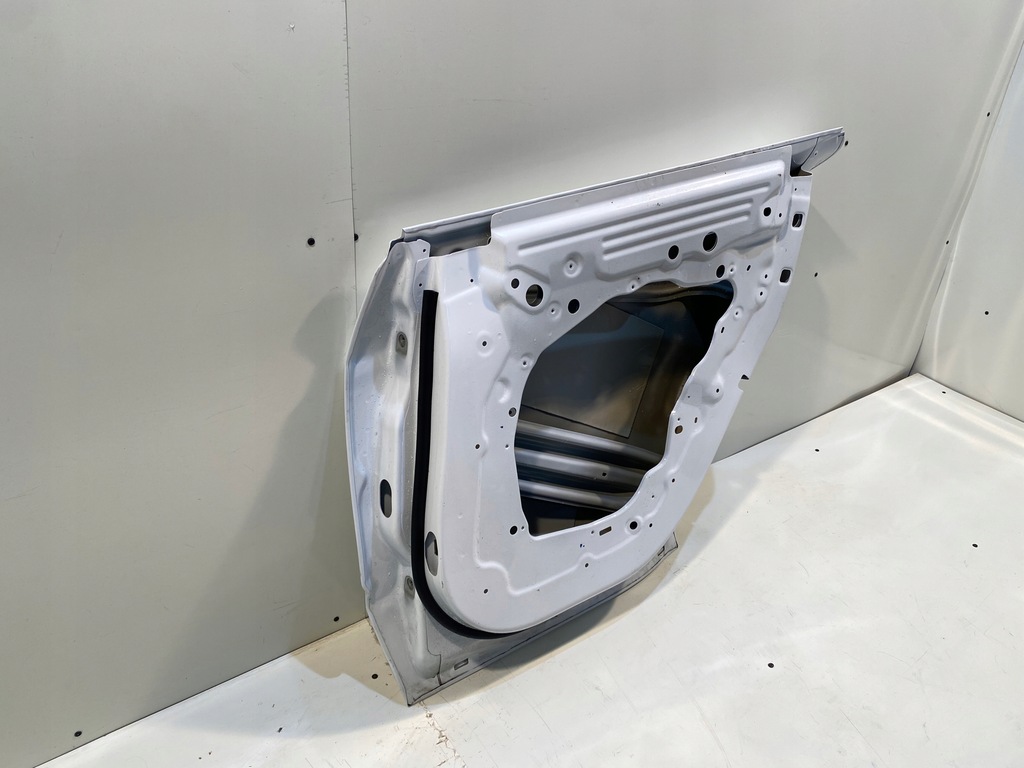 фото №15, Tesla model y двері правий задня задні праве