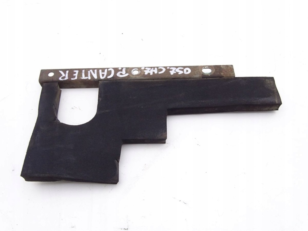 Купить Mitsubishi canter 96-05 накладка радиатора правый