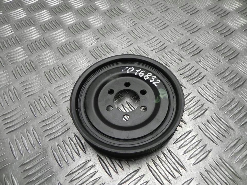 Купить Ролик направляющая bmw 3 2016 238298201