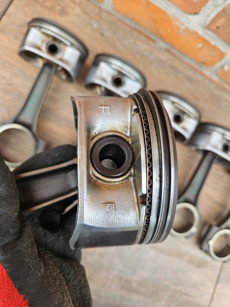 фото №10, Jeep grand cherokee wk commander xk 5-10r 5.7 поршень шатун mahle org