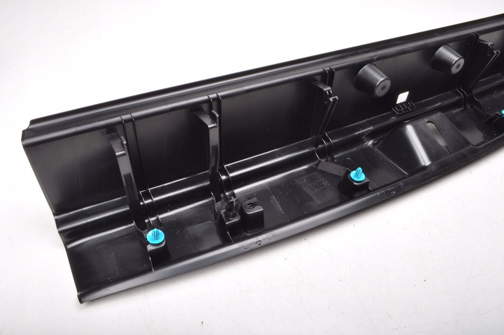 фото №9, Mercedes eqb x243 захист поперечина заднього багажника 23r a2436902900