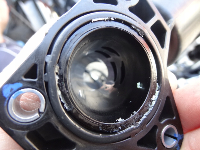 фото №9, Bmw оригінальний номер 8576289 корпус термостата