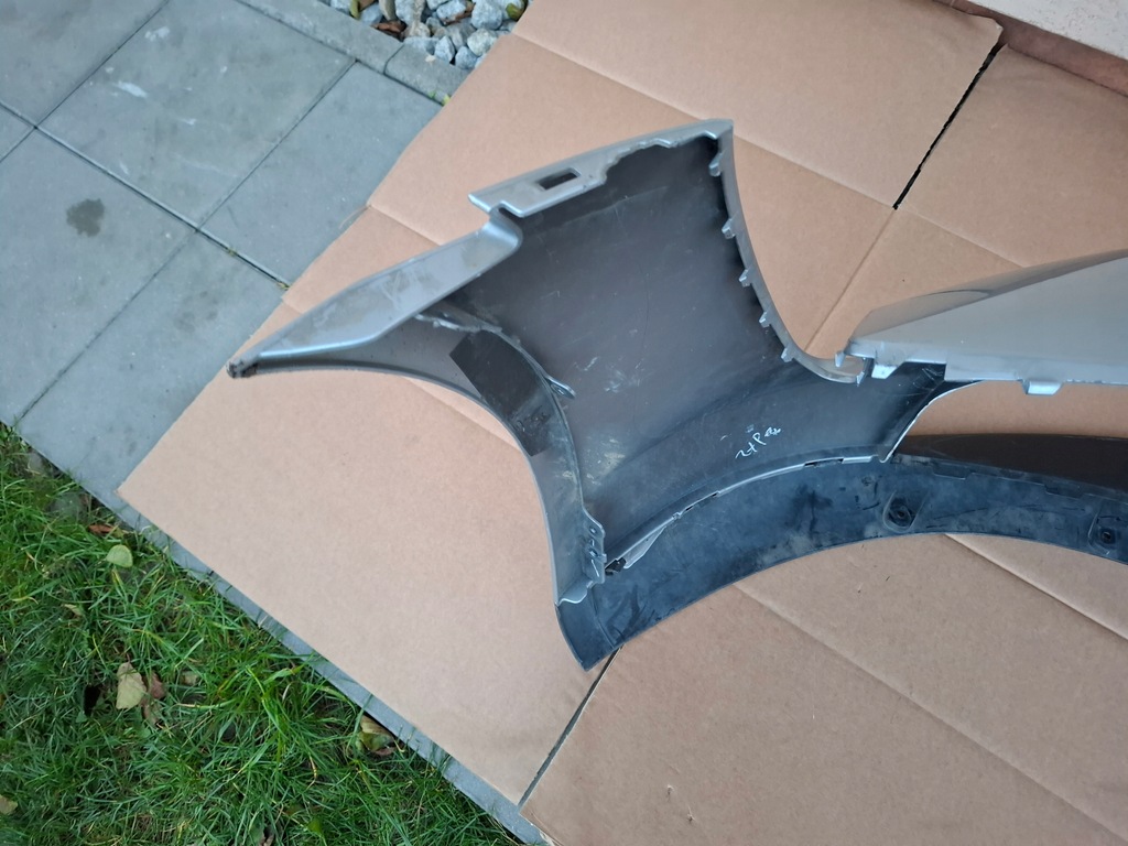 фото №9, Бампер перед porsche taycan 9j оригинал нет клеёный