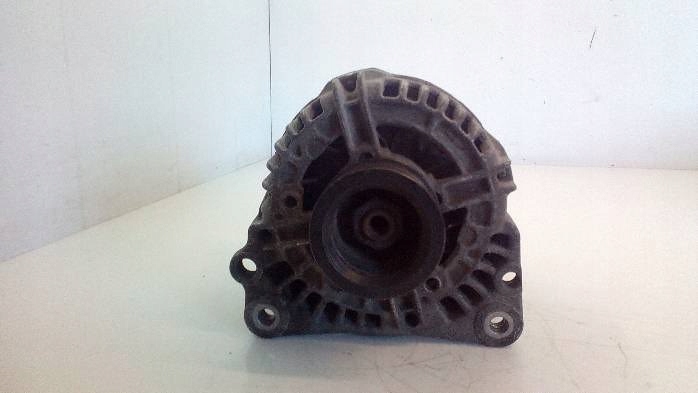 Генератор skoda octavia 1 1,4 b 037903025e с Разборки