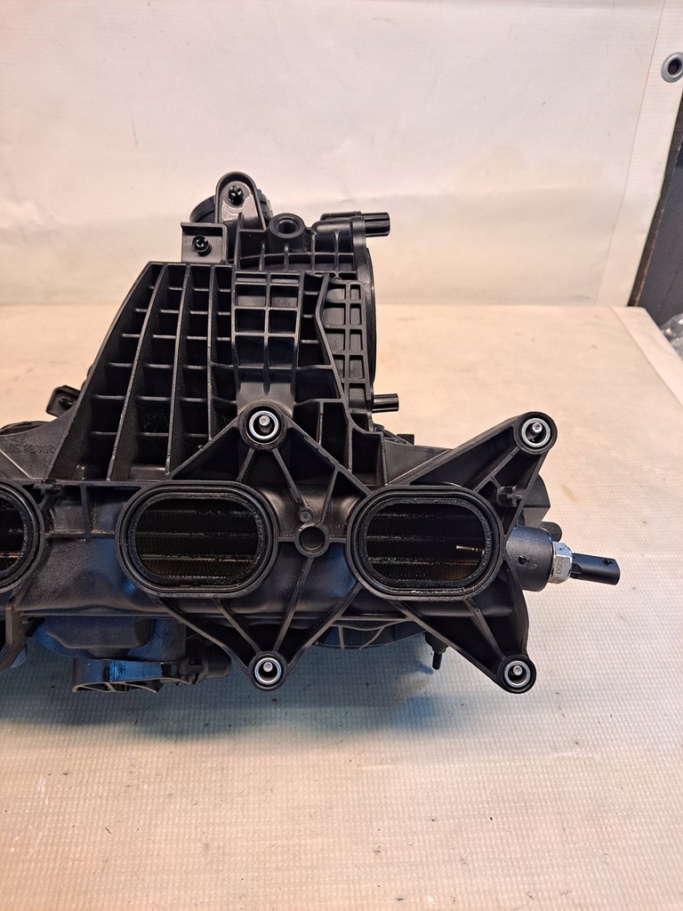 фото №11, Колектор всмоктуючий volvo xc40 2.0b 31493366