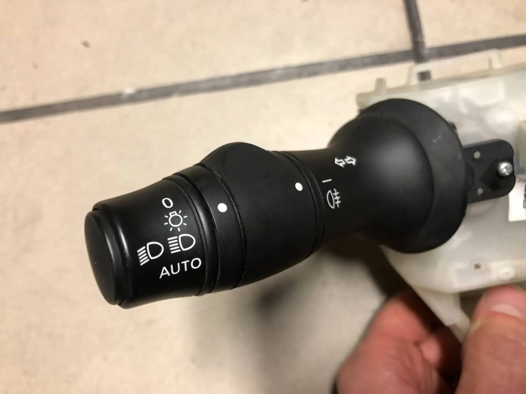 фото №4, Переключатель комбинированный renault megane iii laguna 255670042r