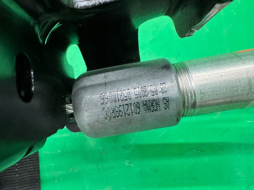 фото №7, Pas безпеки правий передній перед volvo s40 ii 04- v50 europa