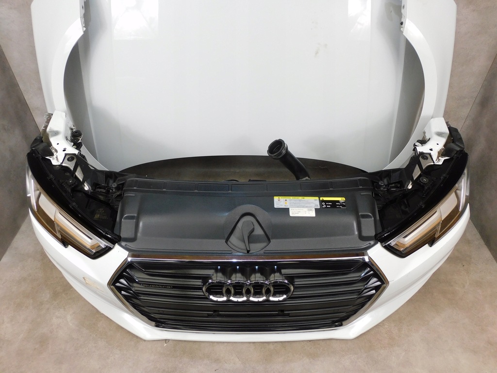 фото №8, Audi a4 b9 8w kompletny перед бампер лампы капот pas демонтаж
