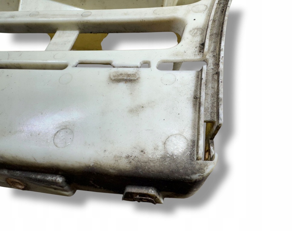 фото №10, Bmw 3 e90 e91 2011 задня сторона права кронштейн кутик бампера заднього