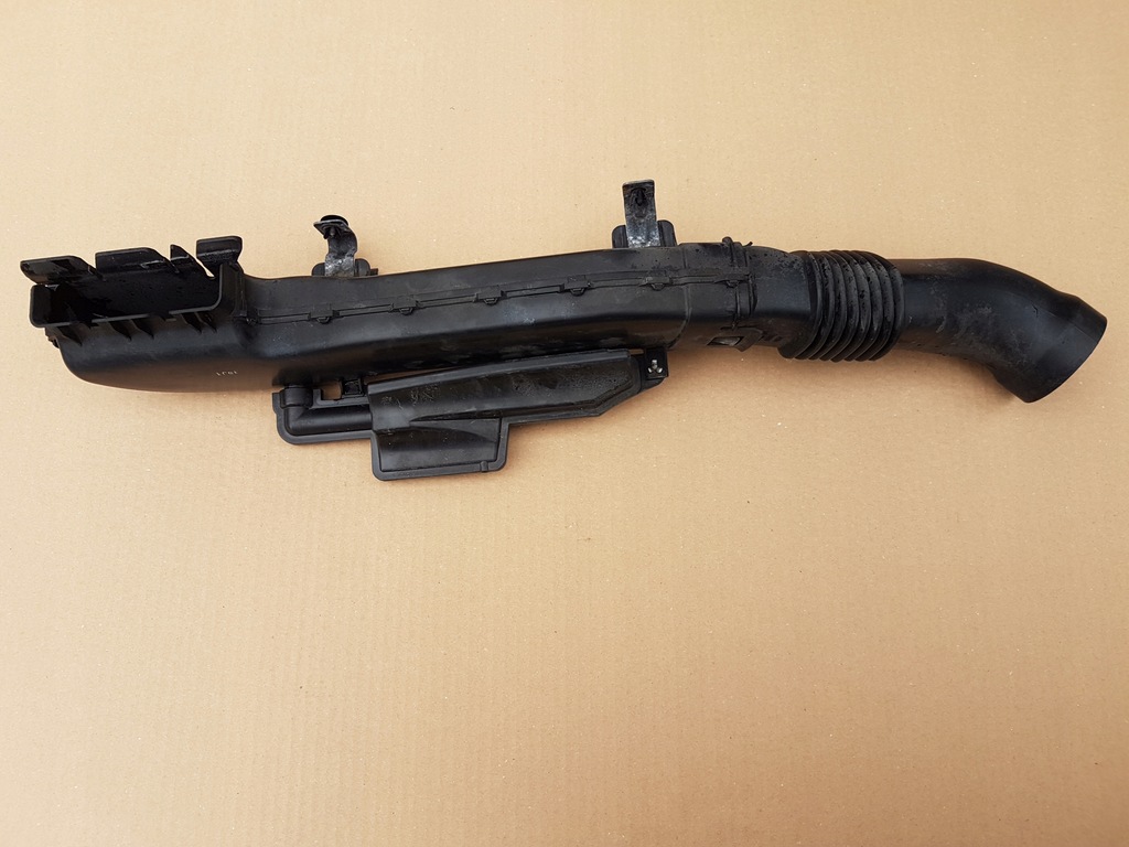 фото №1, Труба повітря mazda 3 bl 2.2 cidt 9-13 r2aj1320x