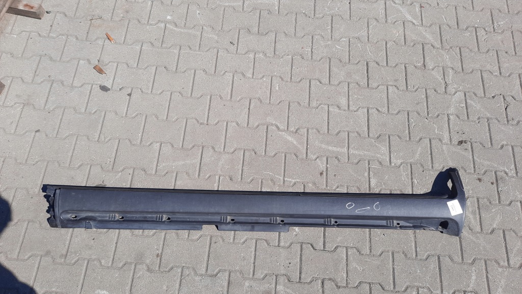 фото №1, Молдинг порог левая 30698370 volvo xc70 05-07r