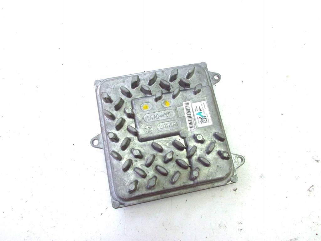 фото №1, Citroen ds3 crossback преобразователь модуль лампы led valeo l90094995