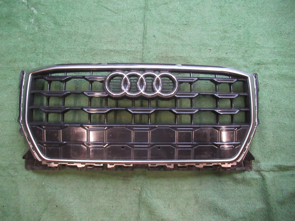 Audi q2 81a s line s-line решётка  решётка радиатора оригинал 81a853651h Цена