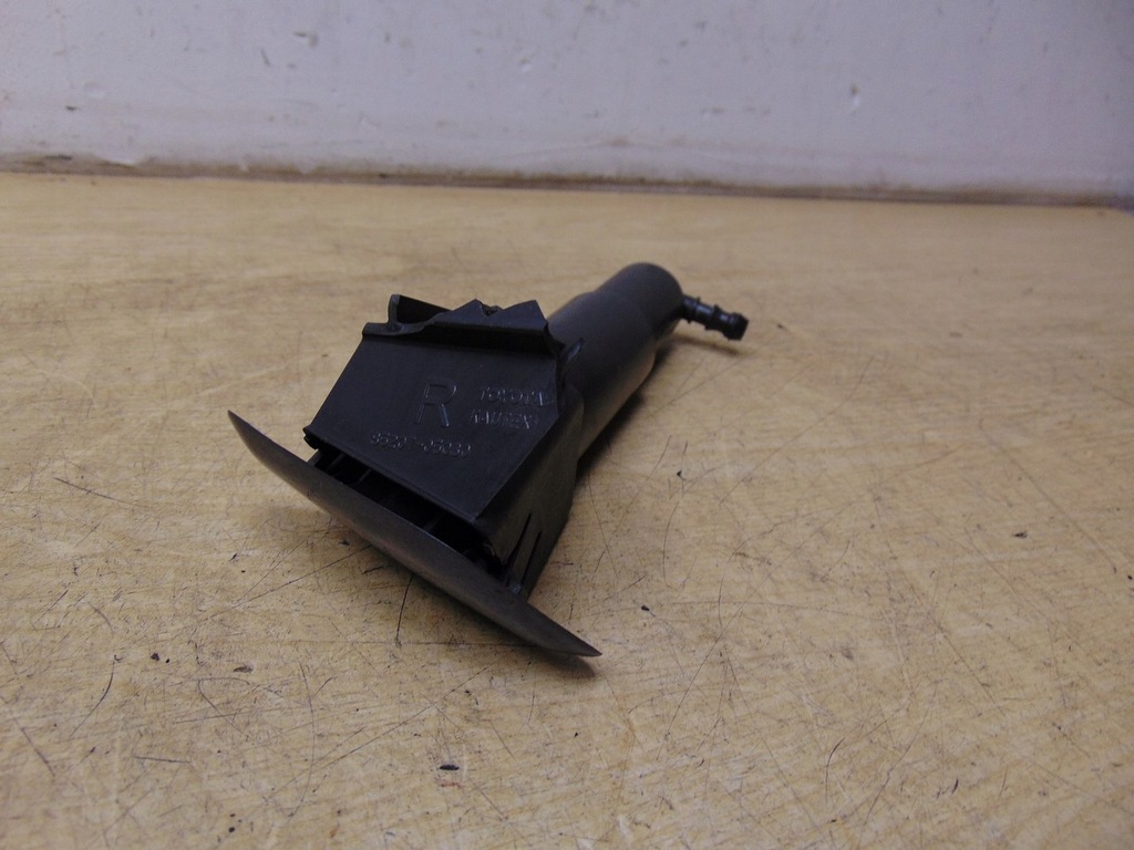 фото №4, Омыватель фара правый toyota avensis t27 85207-05030